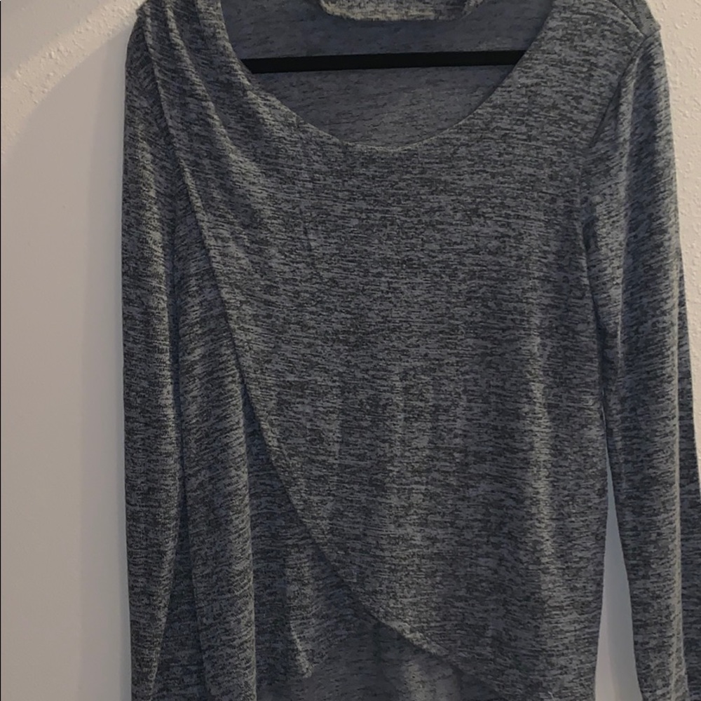 Gray Sweater - Picture 4 of 4